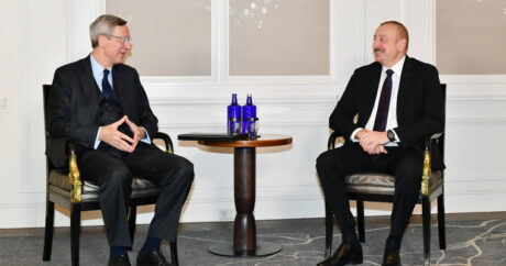 Ильхам Алиев встретился с генеральным исполнительным директором Восточногерманской бизнес-ассоциации