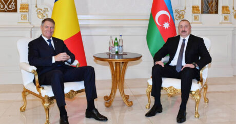 Состоялась встреча президентов Азербайджана и Румынии один на один