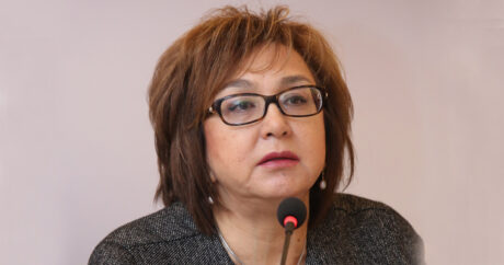 Малейка Аббасзаде награждена орденом «Шараф»