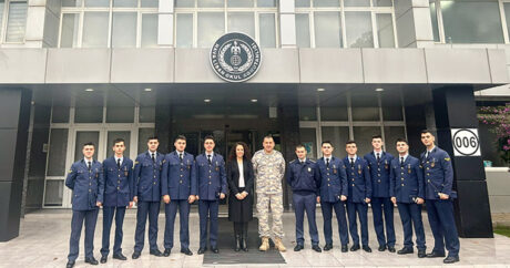 Азербайджанский военнослужащий стал лучшим на курсе в Турции
