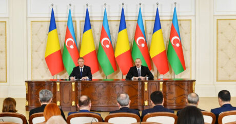 Президенты Азербайджана и Румынии выступили с заявлениями для прессы