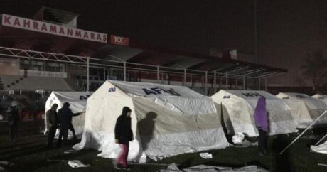 В Турции в зоне землетрясений установлено около 60 тысяч палаток