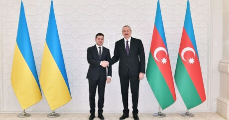 Президент Украины Володимир Зеленский позвонил Президенту Азербайджана Ильхаму Алиеву
