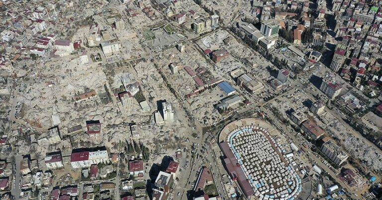 Число жертв землетрясений с эпицентром в Турции превысило 36,1 тыс.