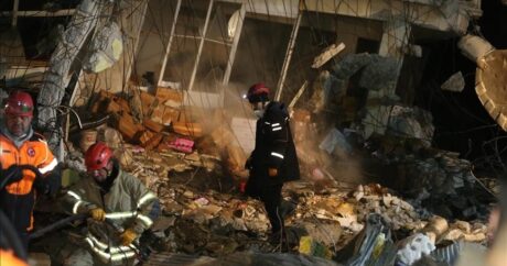 При землетрясении с эпицентром в Хатае пострадали 562 человека