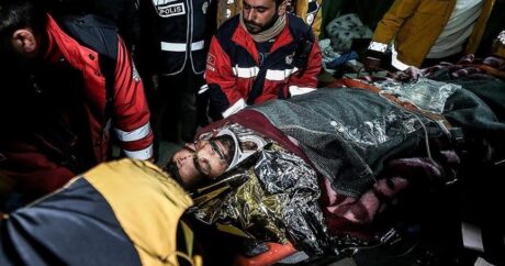 В Турции мужчину спасли из-под завалов спустя 278 часов