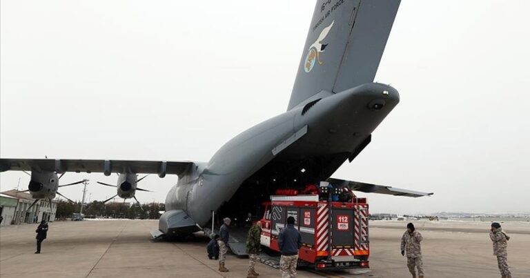 По «коридору воздушной помощи» в зону бедствия в Турции совершено 154 авиарейса