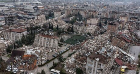 В Турции созданы убежища для пострадавших от землетрясения
