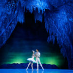 В Баку состоялся показ балета «Лебединое озеро»