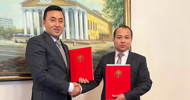 Театры Узбекистана и Кыргызстана подписали меморандум о сотрудничестве