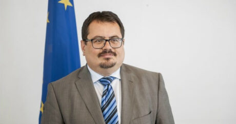 Петер Михалко: ЕС продолжит оказывать поддержку Азербайджану в разминировании