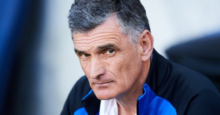 «Севилья» объявила имя нового главного тренера
