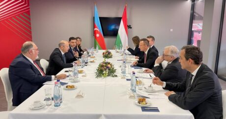 Обсужден вопрос поставок азербайджанского газа в Венгрию