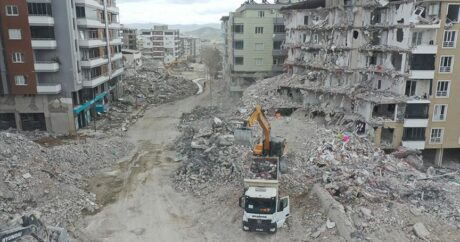 В Турции число арестованных в связи с разрушениями в зоне бедствия достигло 269