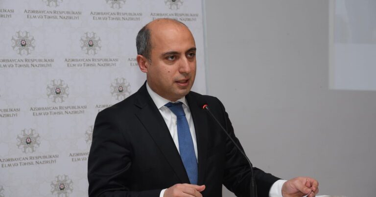 Эмин Амруллаев: Необходимы изменения в правилах приема в вузы