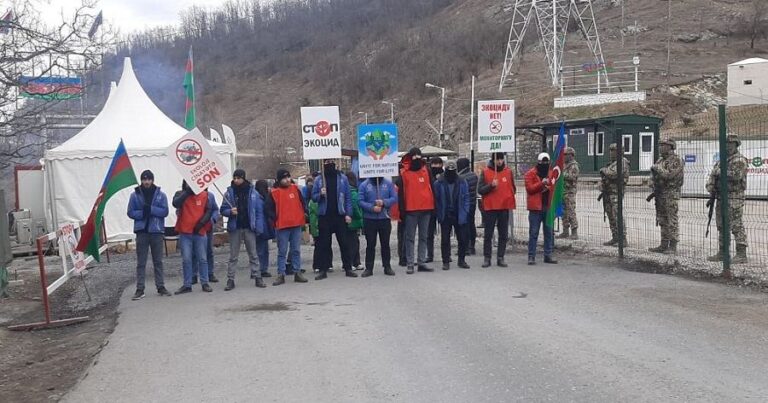 Акция протеста на Лачинской дороге продолжается 88-й день