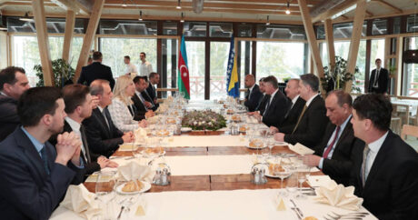 Дан официальный обед в честь Президента Азербайджана Ильхама Алиева