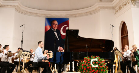 В Филармонии прошел концерт в рамках проекта «Gənclərə dəstək»