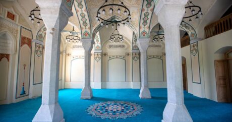 В Шуше состоялось открытие мечети Саатлы после реставрационных работ