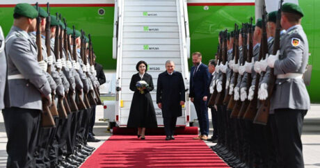 Начался визит Президента Узбекистана в Германию