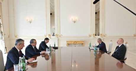 Ильхам Алиев принял председателя правления Акционерного общества Узбекистана «Узавтосаноат»