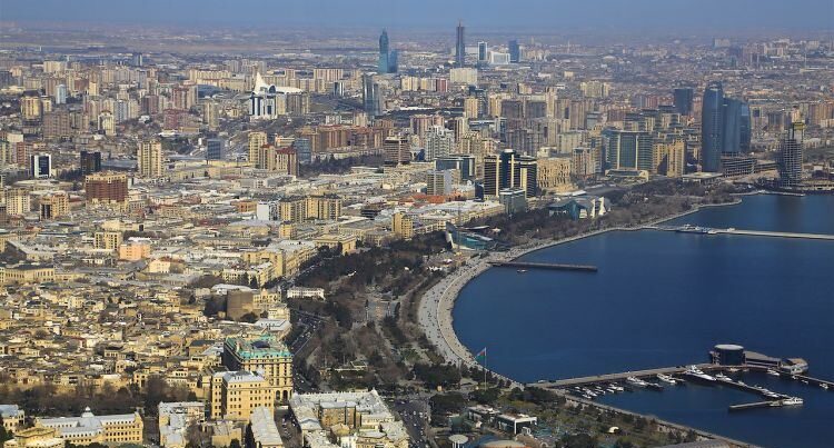 Содержание угарного газа в воздухе в Баку превышает норму