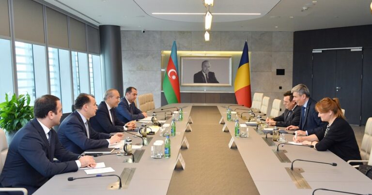 Азербайджан и Румыния обсудили расширение сотрудничества в энергетической сфере