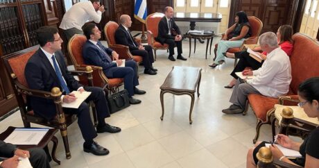 Замминистра иностранных дел Азербайджана посетил Кубу