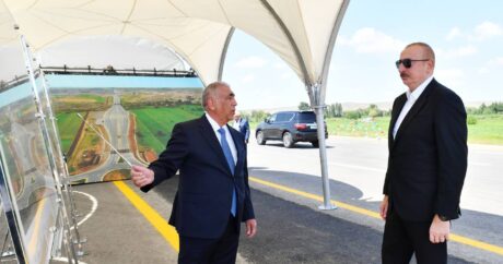 Ильхам Алиев ознакомился со строительством 27-километрового участка автомобильной дороги Ахмедбейли-Физули-Шуша