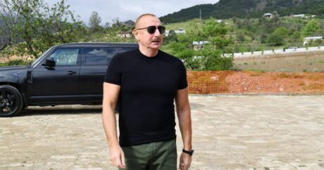 Президент Ильхам Алиев находится в поездке в Шушинском районе
