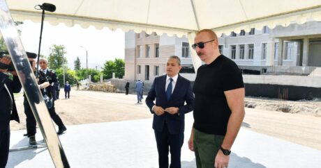 Ильхам Алиев ознакомился со строительством полной средней школы номер 1 в Шуше