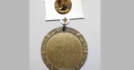 Милли Меджлис утвердил учреждение в Азербайджане новых юбилейных медалей