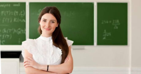 В Азербайджане завершается этап выбора вакансий по приему на работу учителей