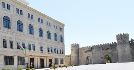 В Азербайджане отменен возрастной ценз для судей Конституционного суда
