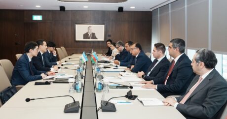 Азербайджан и Узбекистан обсудили увеличение взаимных инвестиций