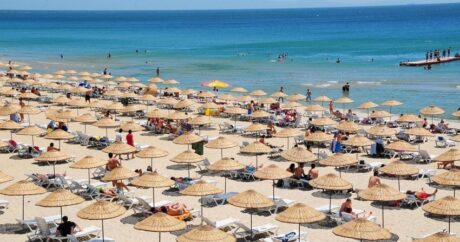 Эксперт Минздрава назвала самое оптимальное время суток для отдыха на пляже