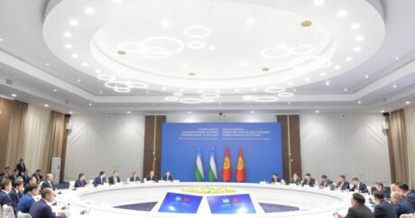 Кыргызстан и Узбекистан планируют открыть торговые дома в Бишкеке и Ташкенте