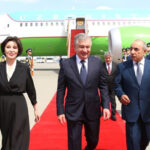 Шавкат Мирзиёев прибыл с государственным визитом в Азербайджан