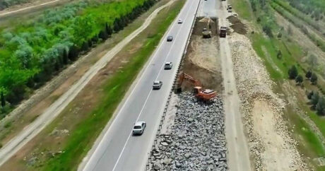Проводятся ремонтные работы на участке автодороги Баку-Губа