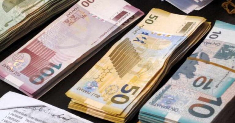 Широкая денежная масса в Азербайджане выросла на 8%