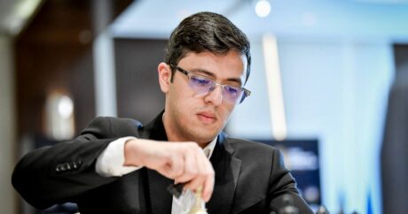 Ниджат Абасов сыграет матч за третье место на Кубке мира по шахматам в Баку