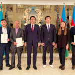 Посол Казахстана встретился с командой по строительству Центра творчества в Физули