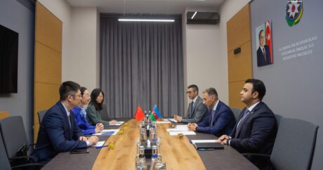 Азербайджан и Китай обсудили сотрудничество в сфере ИКТ