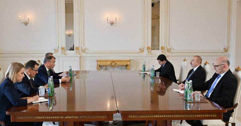 Президент Ильхам Алиев принял специального представителя Европейского союза по Южному Кавказу