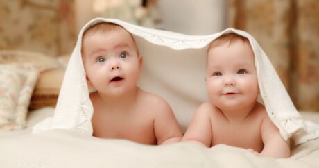 С начала года в Азербайджане родились 2 288 близнецов