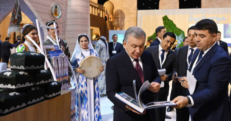Шавкат Мирзиёев посетил выставку туриндустрии