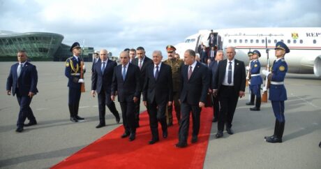 Президент Ирака прибыл с официальным визитом в Азербайджан