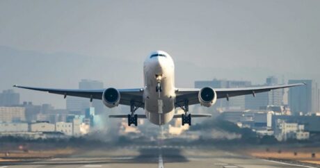 В Азербайджане пассажироперевозки воздушным транспортом выросли более чем на 28%