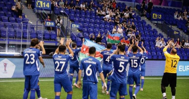 Сборная Азербайджана по мини-футболу вышла в 1/8 финала чемпионата мира