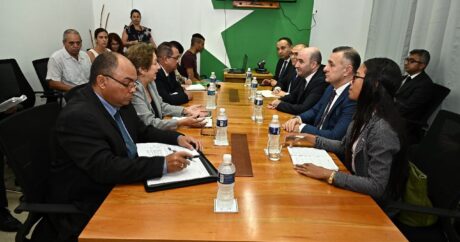 Министр здравоохранения Азербайджана посетил медицинские и фармацевтические учреждения Кубы